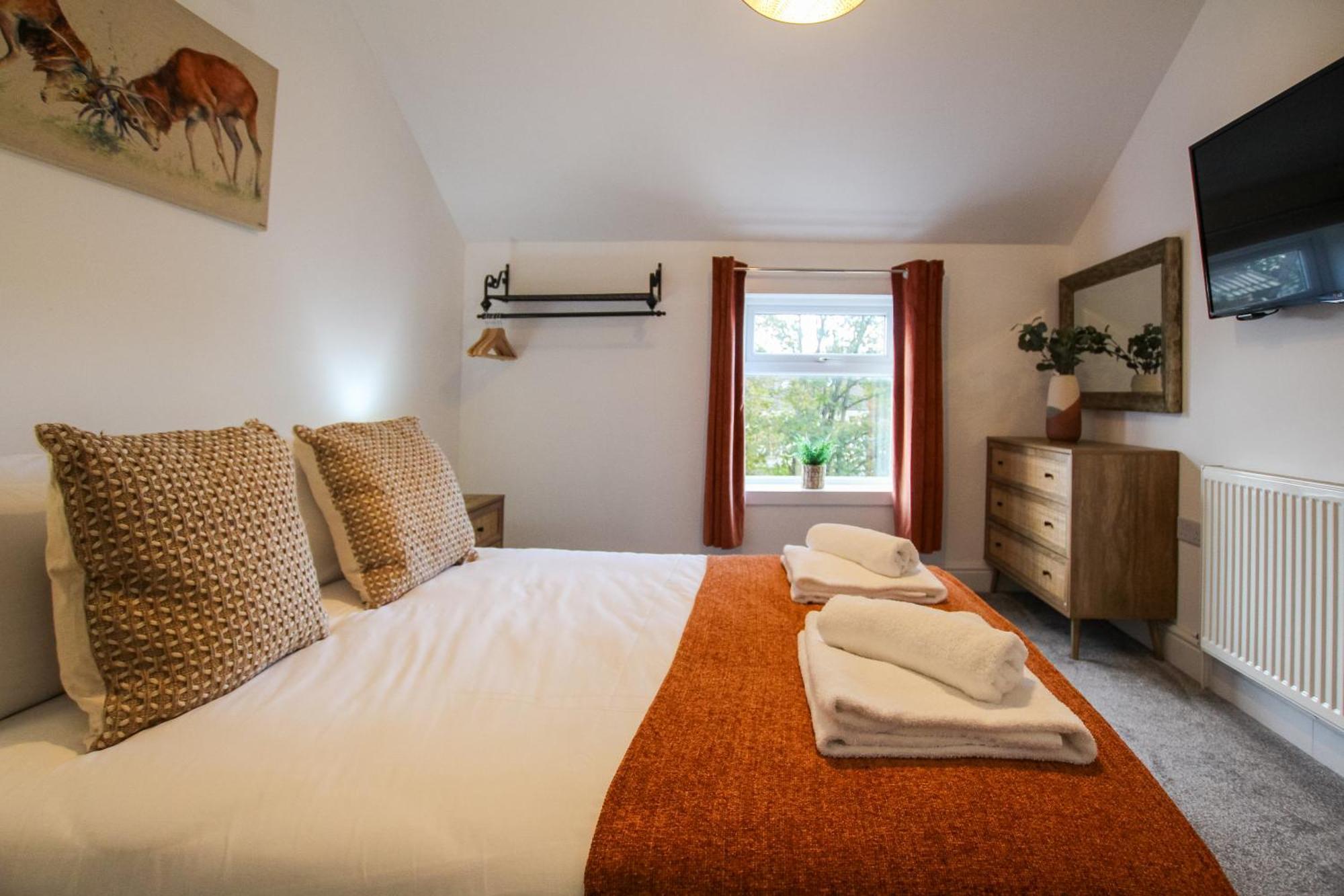 Fairways View - Spacious Apartment - Sleeps 6 - Lovely Views - By Rework Accommodation Hoylake Exterior foto